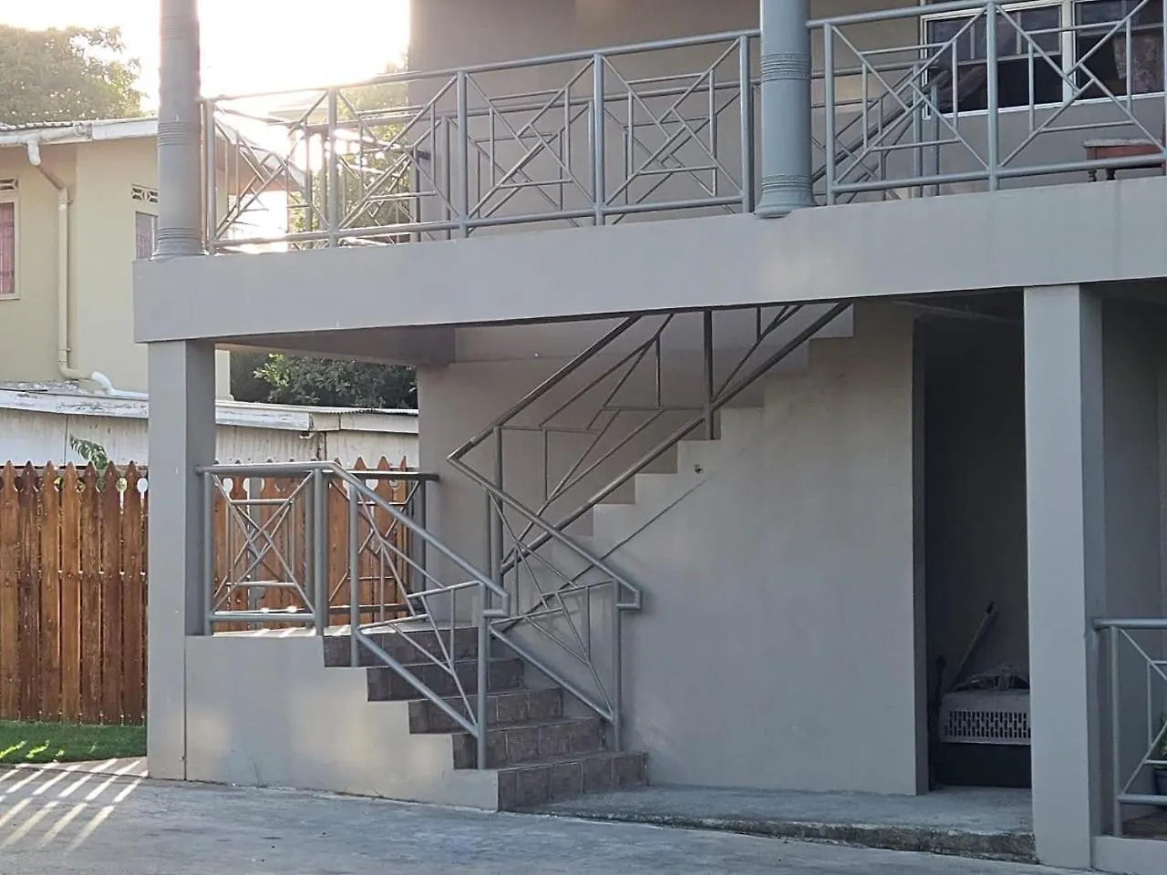 Lambeau Cozy One Bedroom Apartment