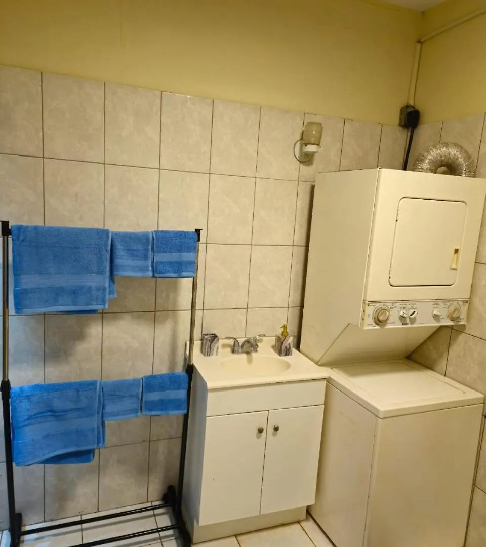 Lambeau Cozy One Bedroom Apartment טרינידד וטובגו