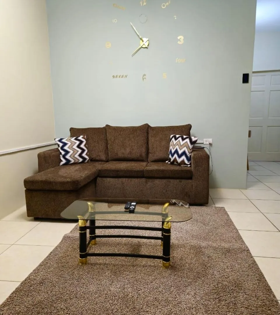 Lambeau Cozy One Bedroom Apartment